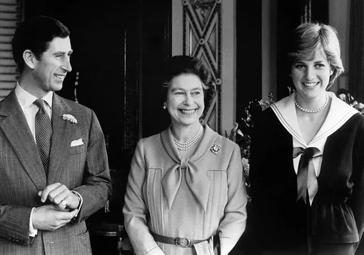 Принц Чарльз, принцесса Диана и Елизавета II
