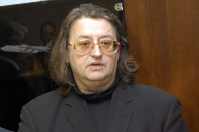 За месяц до смерти Александр Градский женился на Коташенко, с которой жил 18 лет За месяц до смерти Александр Градский женился на Коташенко, с которой жил 18 лет