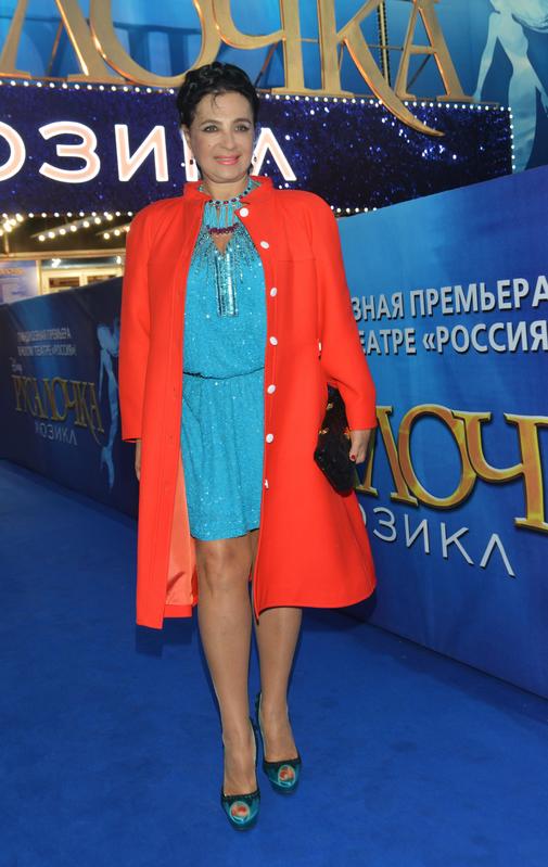 Ирина Виннер Усманова в шляпе