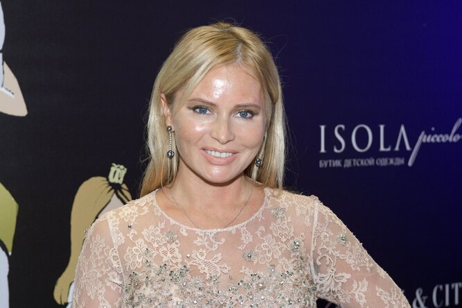 «Что с лицом?» Дана Борисова показала фото после косметологической процедуры «Что с лицом?» Дана Борисова показала фото после косметологической процедуры