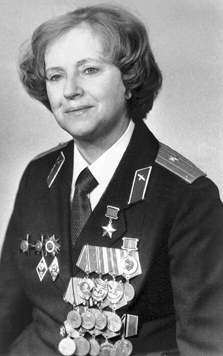 Евгения Жигуленко – знаменитая советская лётчица войны: фото, биография, личная жизнь