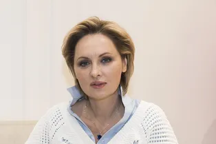 Тяжёлая болезнь, битва с бывшим мужем в суде: драмы в жизни Елены Ксенофонтовой