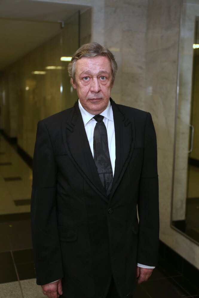 Михаил Ефремов Михаил Ефремов