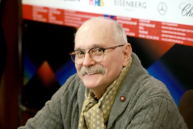 «Пока еще учусь ходить»: Никита Михалков перенес две операции на бедре «Пока еще учусь ходить»: Никита Михалков перенес две операции на бедре