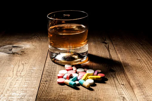 Результат взаимодействия алкоголя с лекарствами невозможно предугадать