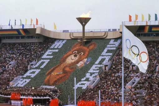 В СССР даже медведи летали: история Олимпийского Мишки