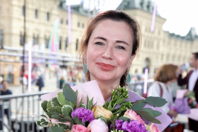«С ним можно смеяться днями напролет»: Ксения Лаврова-Глинка выложила романтичное фото с мужем