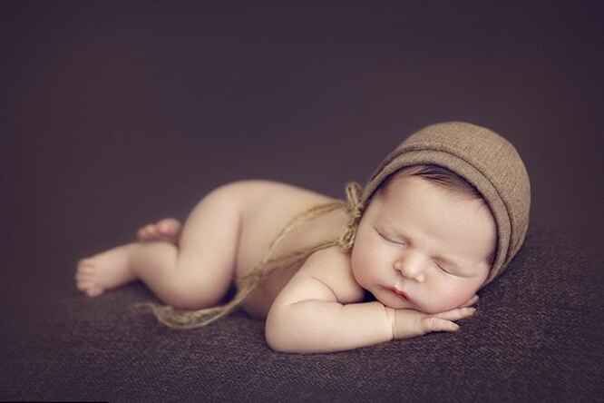 Фотопроект, посвященный спящим младенцам, покорил Сеть