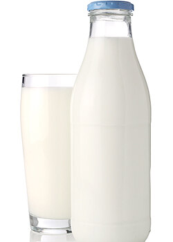Куда девать прокисшее молоко: 9 способов использования кислого молока