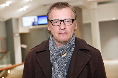 Двое приёмных детей, живёт в Канаде: 7 фактов об Алексее Серебрякове