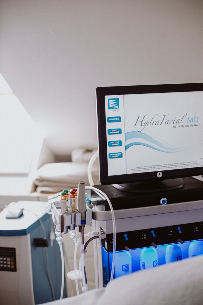 HydraFacial