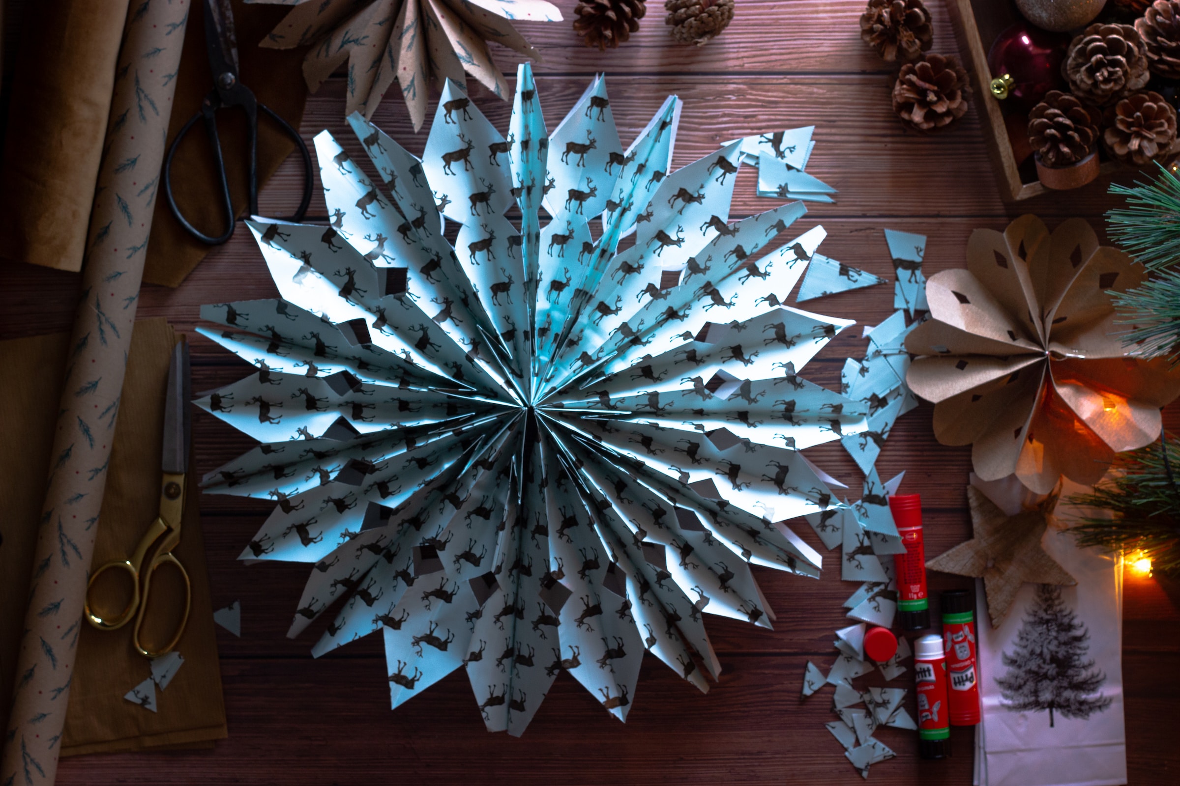 Новогодний шар из бумаги. Оригами елочное украшение в стиле кусудама