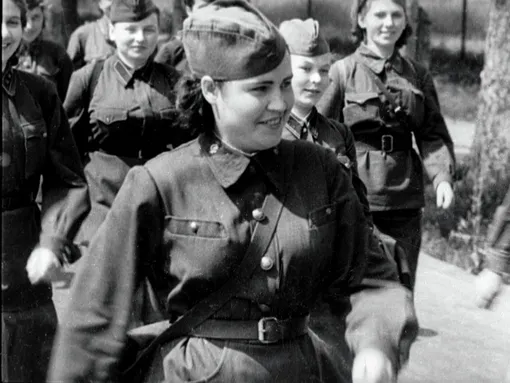 Как женщины-красноармейцы носили на войне ненавистные мужские трусы, фото, истории