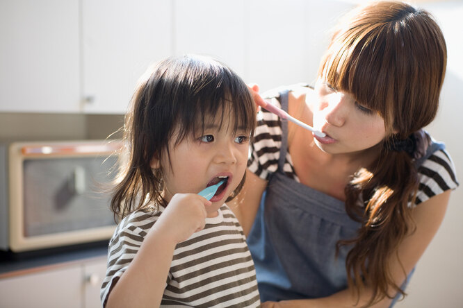 Японская техника чистки зубов хамигаки: возможно, поэтому они меньше болеют