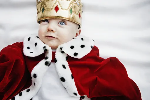 Царские и королевские имена для новорождённых: 18 красивых вариантов с историей