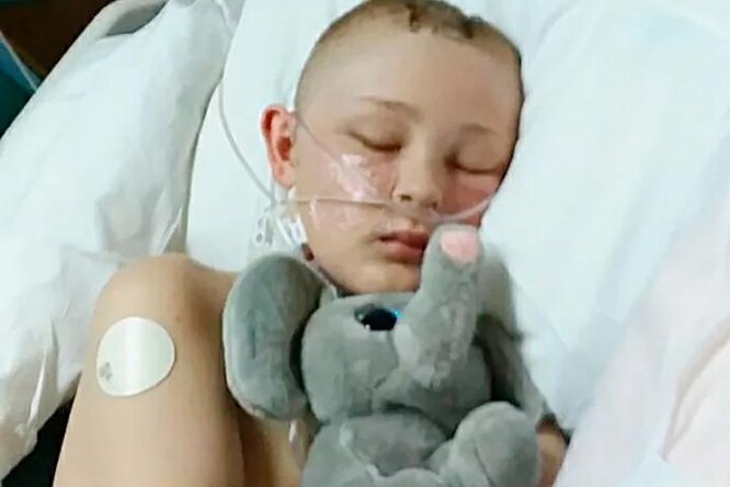Мальчик вышел из комы, пережив смерть мозга и четыре остановки сердца