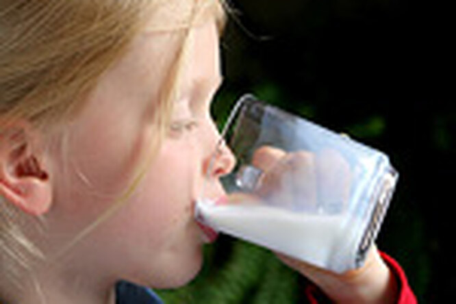 Молоко полезней воды!