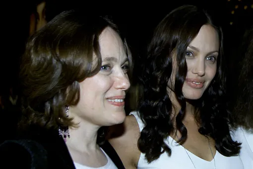 Анджелина Джоли с мамой