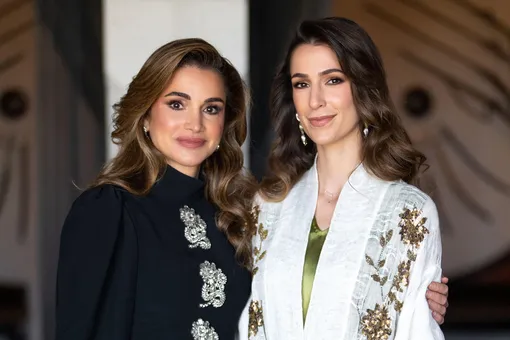 Не только арабские платья: что носит Раджва Аль-Саиф — жена принца Иордании