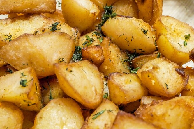 Советы шефа: секретный ингредиент вкусной хрустящей картошки Советы шефа: секретный ингредиент вкусной хрустящей картошки