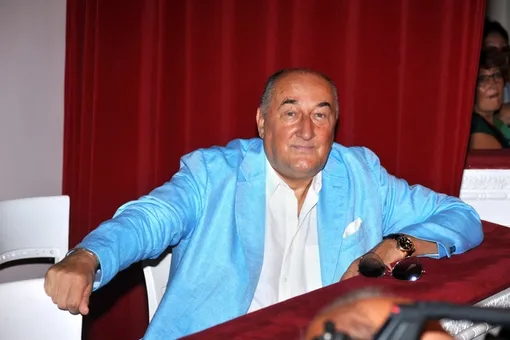 «Не стыдно раздеться в кадре»: 74-летний Борис Клюев рассказал об онкологии, спорте и поклонницах