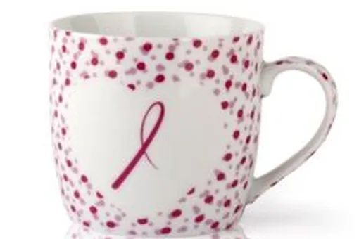 Кружка «Розовая ленточка» — новинка в серии благотворительных подарков Avon