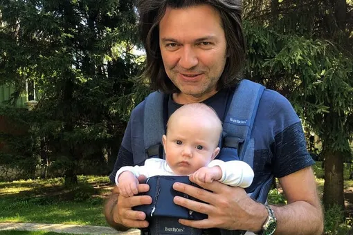 Дмитрий Маликов выложил музыкальное видео с 11-месячным сыном