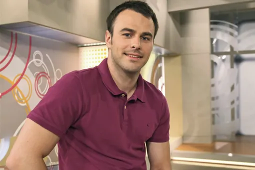 «Аполлон!» телеведущий Роман Демченко показал мускулистый торс