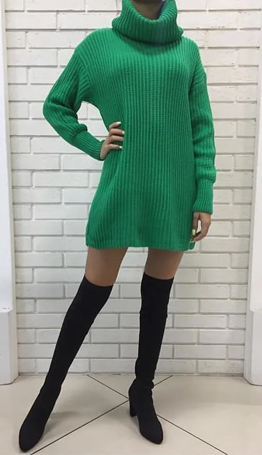 Платье-свитер — модный зимний тренд 2024