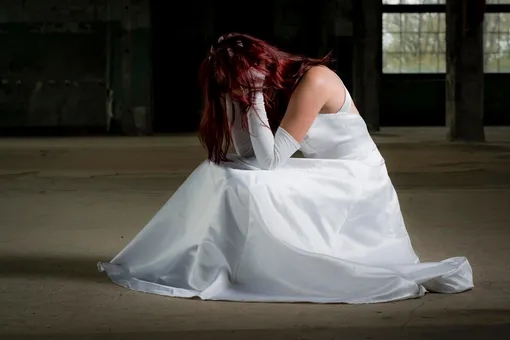 В Турции девушка вышла замуж за парня, который облил её кислотой