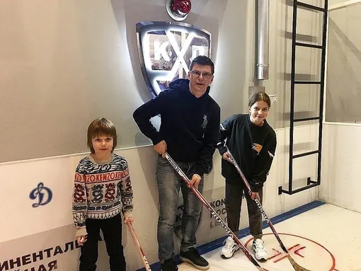 Андрей Аршавин со старшими детьми