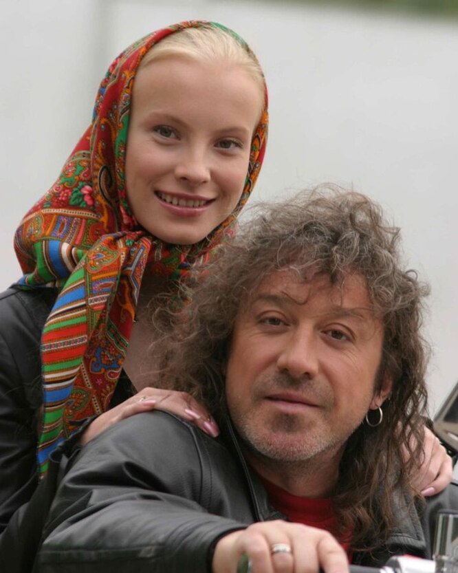 Владимир Кузьмин и Екатерина Тимофеева: фото 68-летнего музыканта с молодой  женой восхитило подписчиков