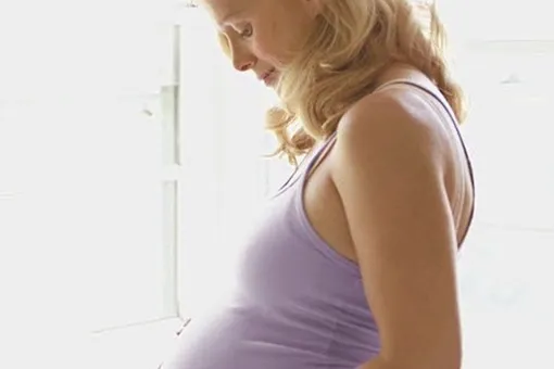 9 главных суеверий о беременности со всего мира