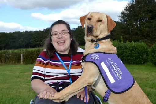Терапия любовью: собака спасла девушку с инвалидностью от тяжелой депрессии