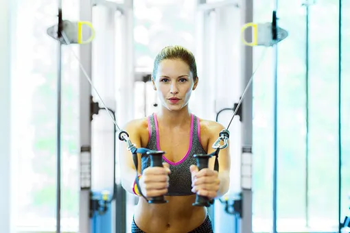 Как сэкономить время и похудеть: 6 полезных лайфхаков для тренировок в зале