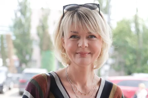 «Вы с Гурченко?»: подписчики Юлии Меньшовой удивились, увидев фото 30-летней давности