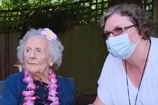 «Вы войны не видели!»: 108-летняя британка «не впечатлена эпидемией COVID-19»