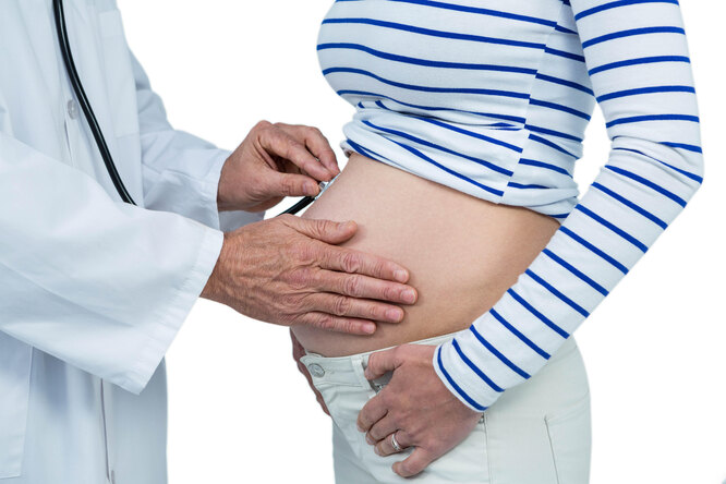 Почему живот при беременности очень большой: причины, влияние телосложения,  темпы роста, размеры плода