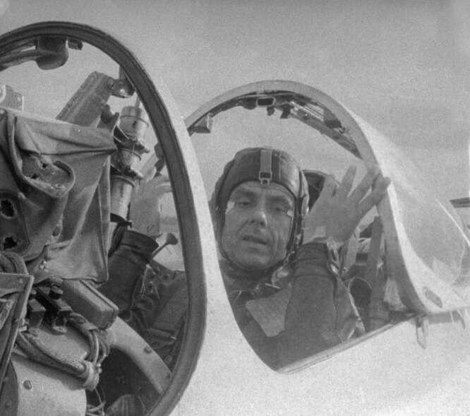 Владимир Комаров — первый космонавт, погибший во время космического полета: биография, фото, личная жизнь