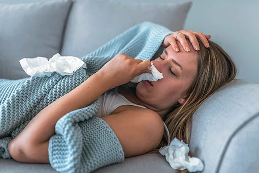 Как отличить первые симптомы простуды от аллергии