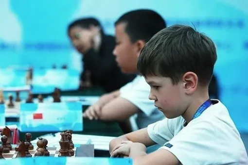 Что известно о десятилетнем россиянине, ставшем чемпионом мира по шахматам