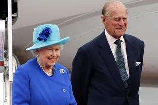 В Великобритании обсуждают возможную заморозку тела принца Филиппа до смерти Елизаветы II