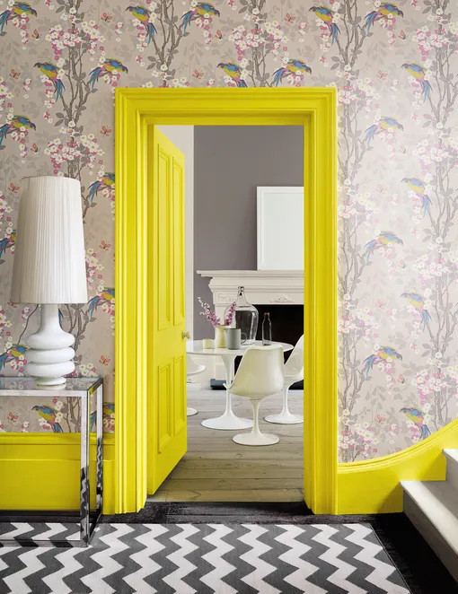 Яркие краски в интерьере дома или квартиры: лайфхаки по дизайну интерьера
