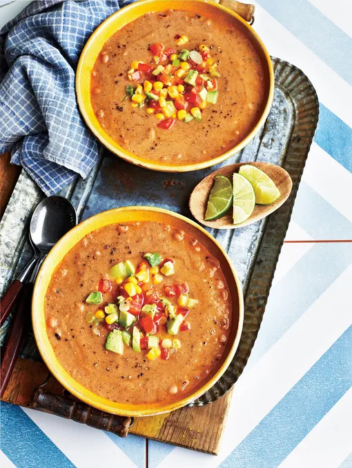 Фасолевый суп в мексиканском стиле