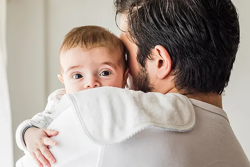 «Все это приводит к удивительной связи ребенка и его отца»: врач о том, как пробудить отцовские качества