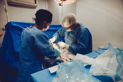 Три часа шла операция по извлечению из желудка ребёнка железных шариков
