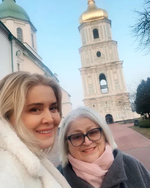 Невестка Софии Ротару Светлана с матерью Людмилой Дмитриевной