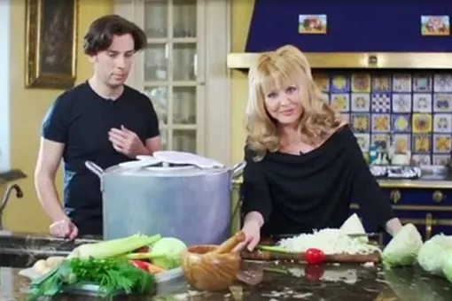 Максим Галкин показал, как Алла Пугачева готовит для семьи