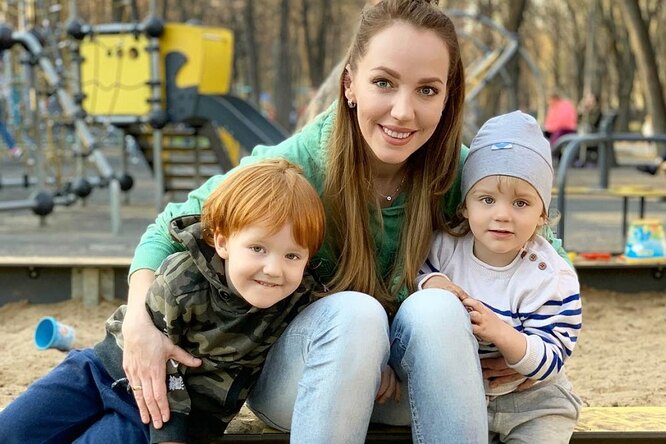 «Даем ребенку колбасу, сосиски и кетчуп»: Галина Боб высказалась против пищевых запретов для детей «Даем ребенку колбасу, сосиски и кетчуп»: Галина Боб высказалась против пищевых запретов для детей