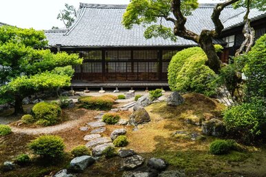 Садовая философия: как создать японский сад на даче